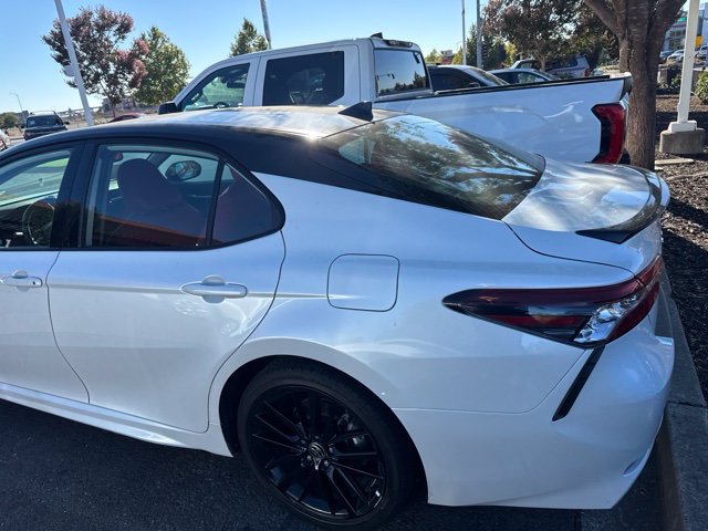 Used 2021 Toyota Camry XSE FWD image 28