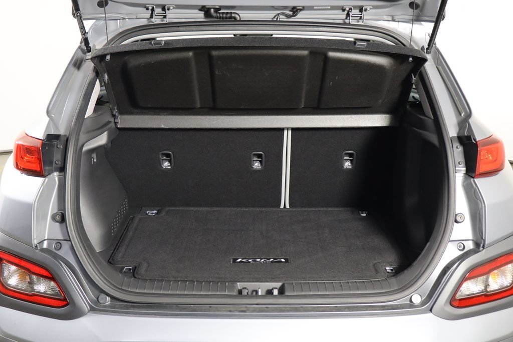 Used 2021 Hyundai Kona Ultimate FWD image 17