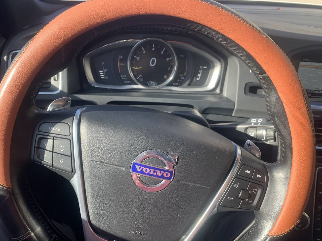 Used 2016 Volvo V60 T5 Premier w/ Convenience Package image 23