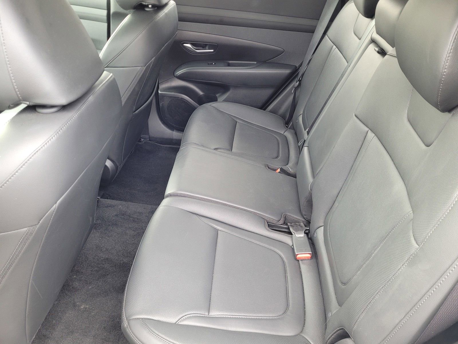 Certified 2025 Hyundai Tucson SEL image 18