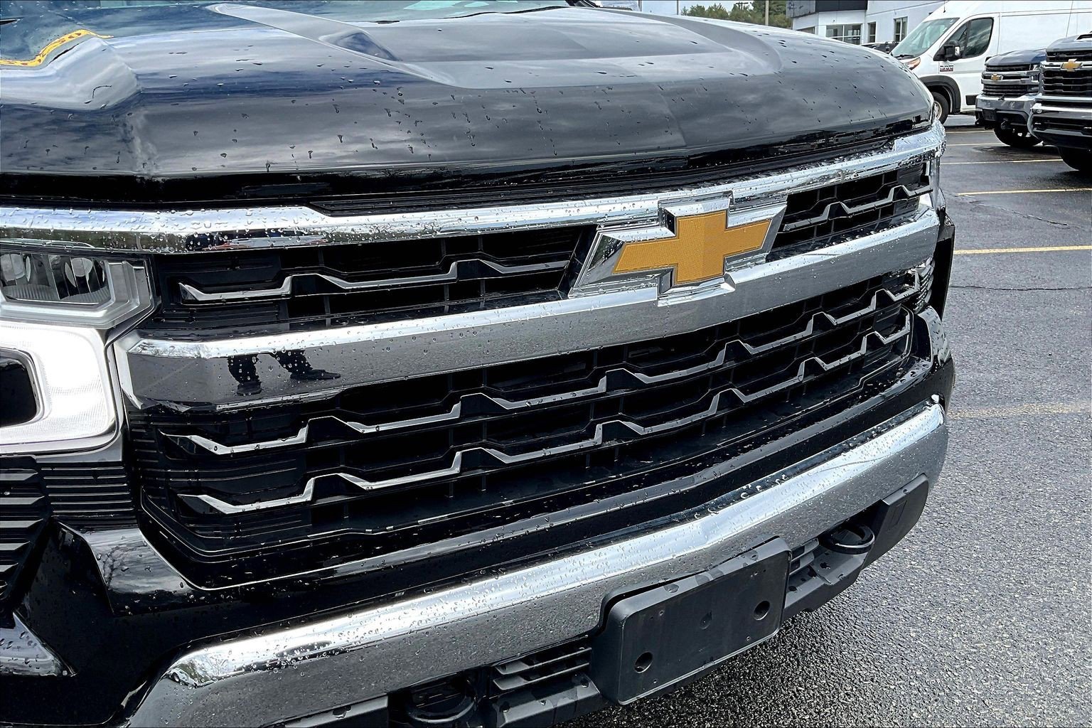 Used 2023 Chevrolet Silverado 1500 LT AWD/4WD image 24