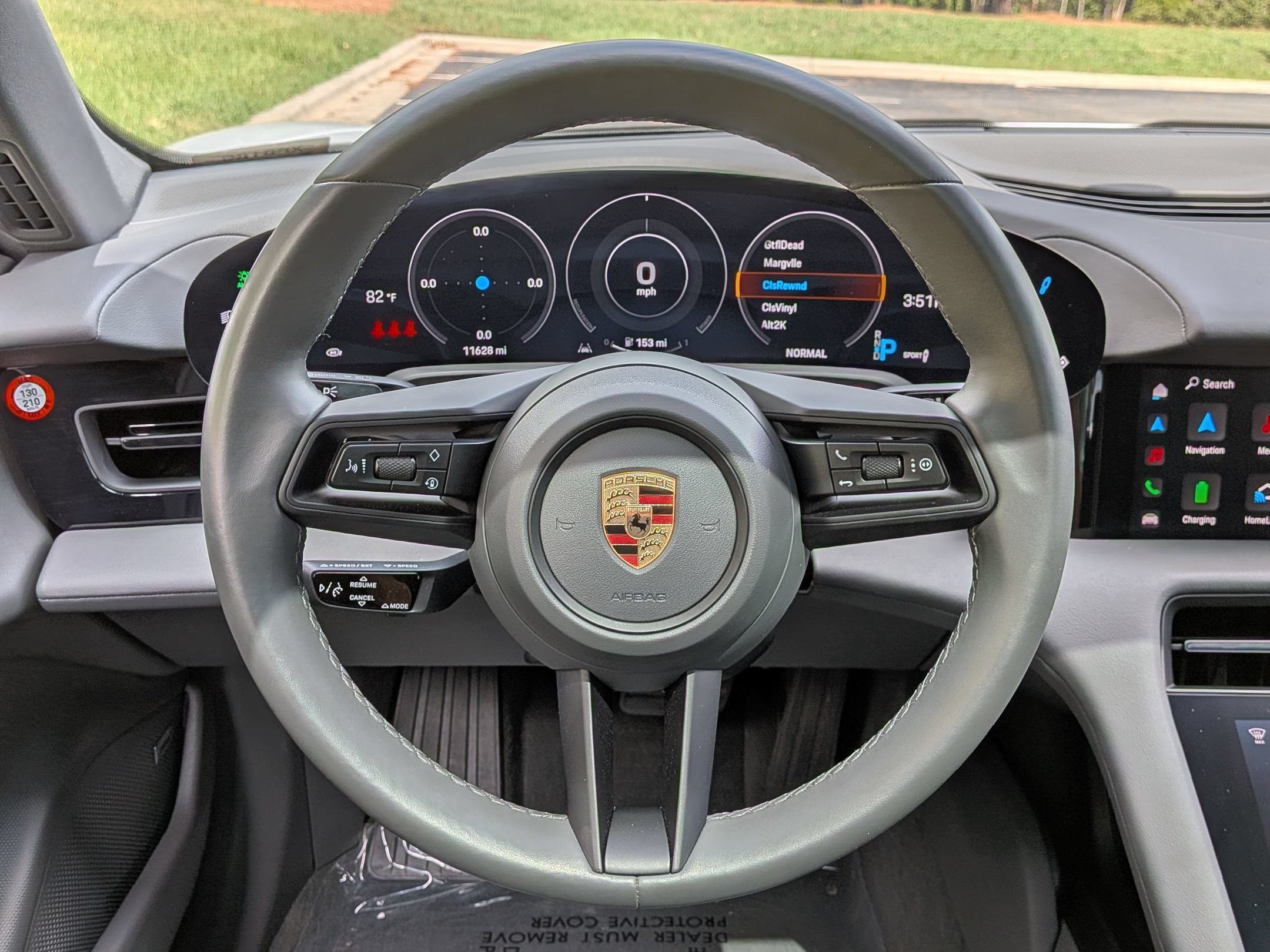Certified 2023 Porsche Taycan RWD image 8