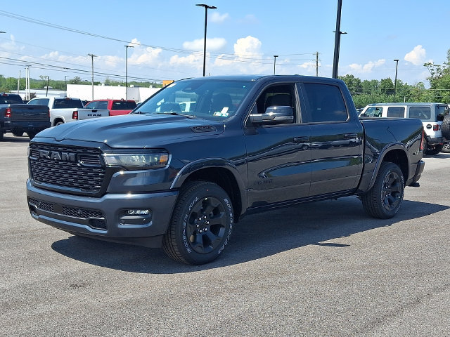 New 2026 RAM 1500 4x4 Crew Cab image 8