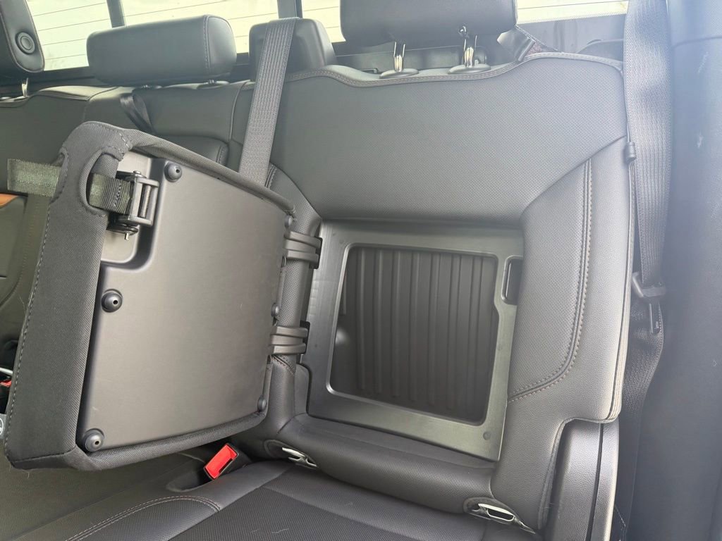 Used 2024 GMC Sierra 2500 AT4 w/ AT4 Premium Plus Package image 13