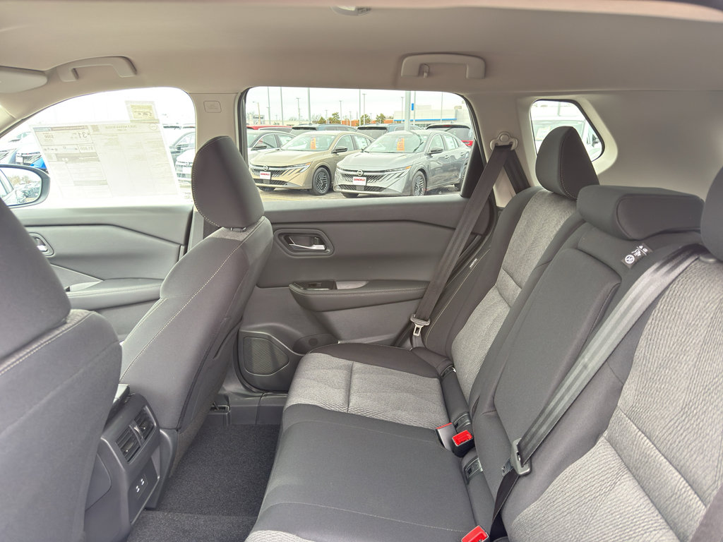 New 2026 Nissan Rogue SV image 32