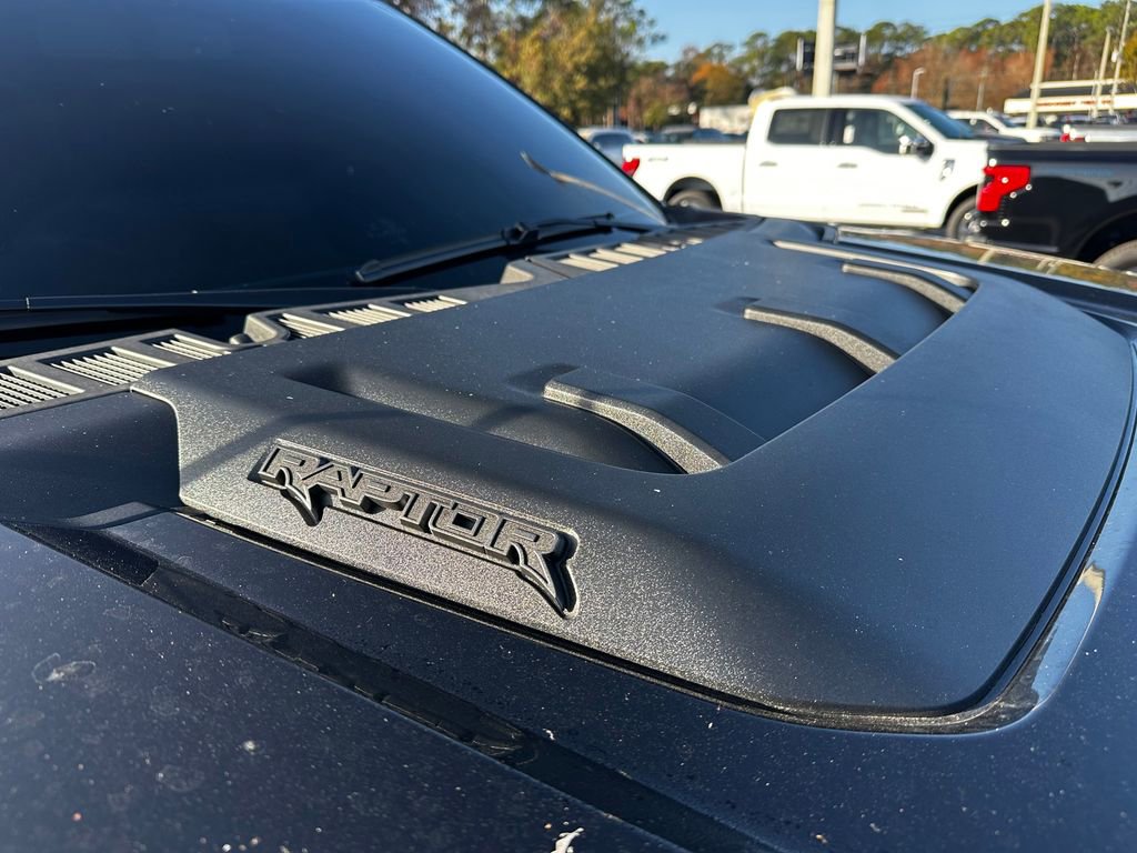 Used 2025 Ford F150 Raptor image 13