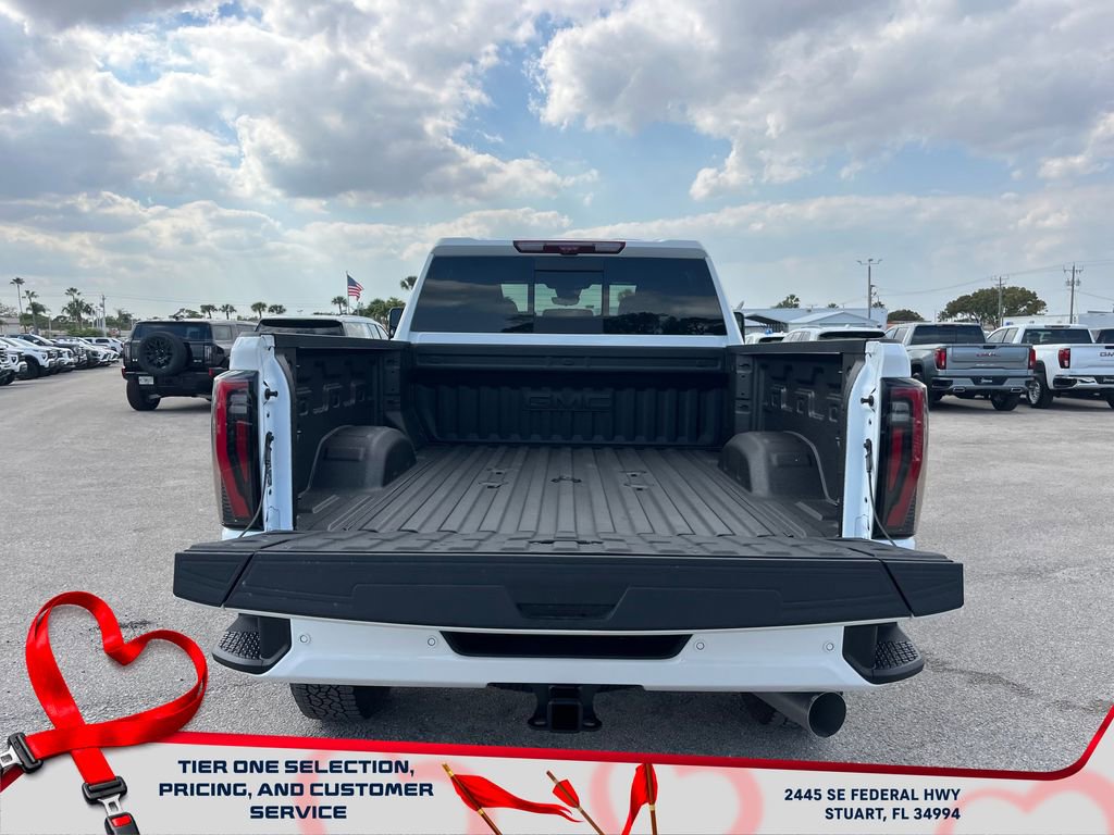 New 2026 GMC Sierra 2500 AT4 w/ AT4 Premium Plus Package image 16