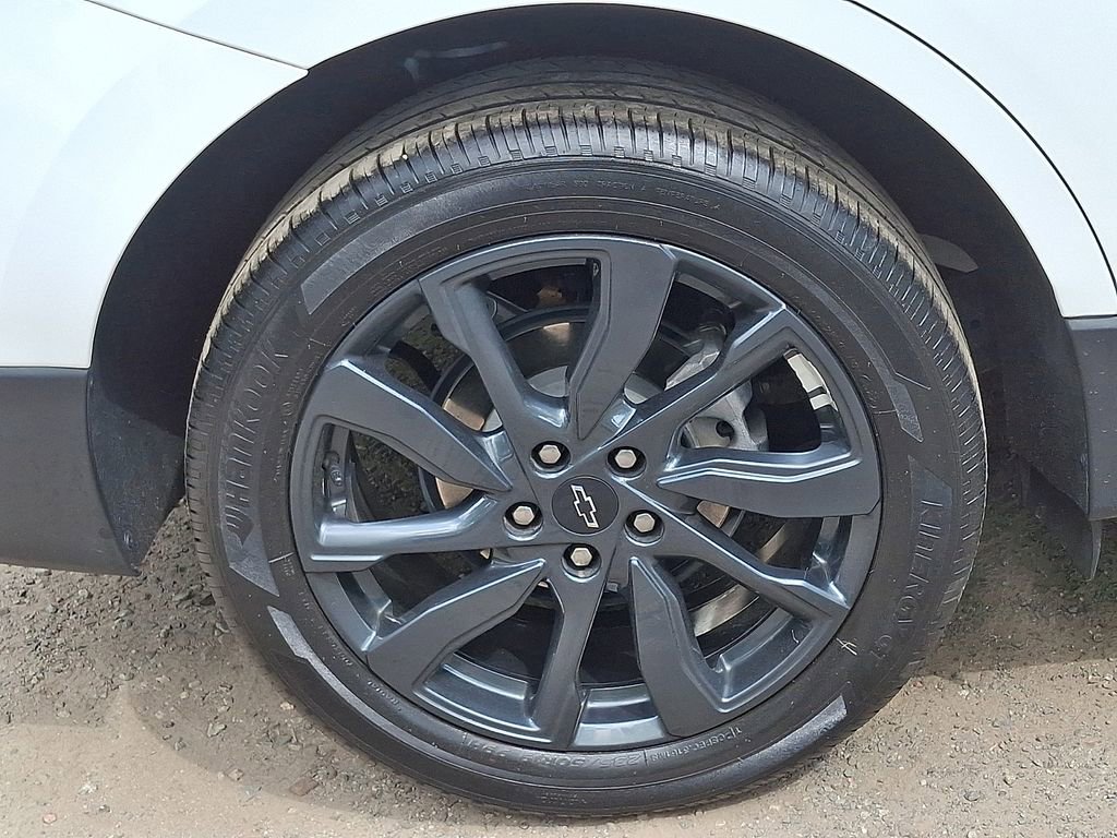 Used 2023 Chevrolet Equinox RS AWD/4WD image 34
