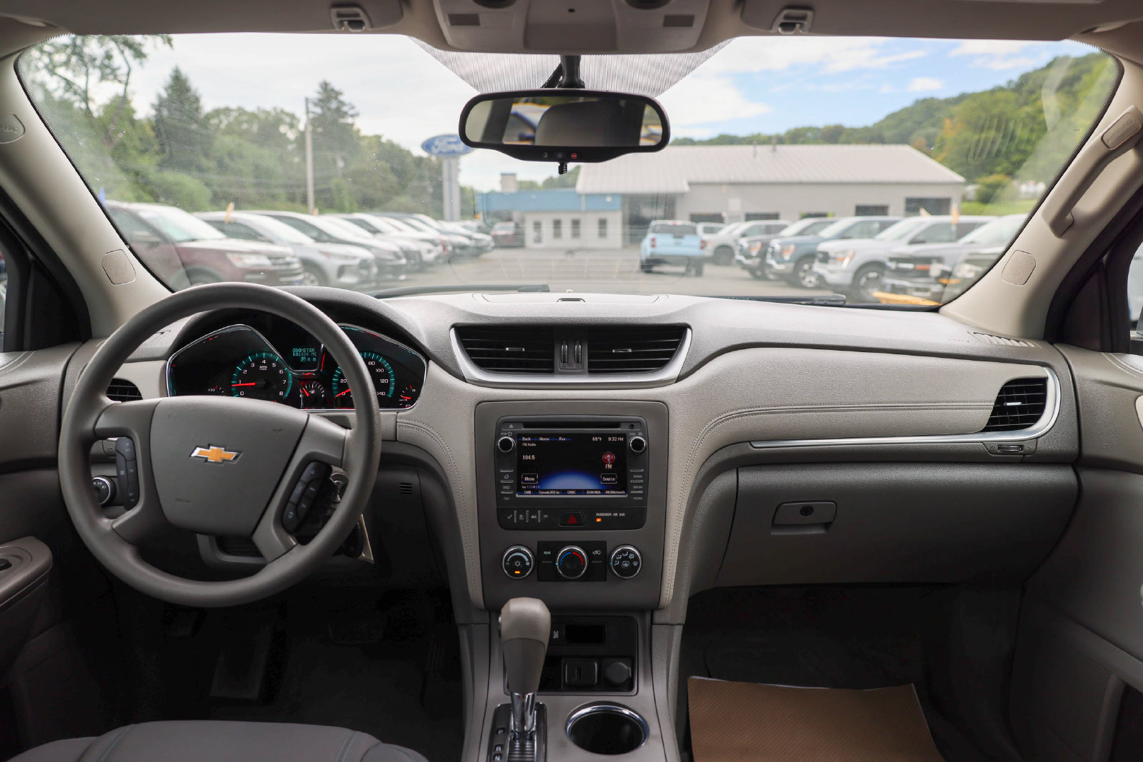 Used 2016 Chevrolet Traverse LS FWD image 27