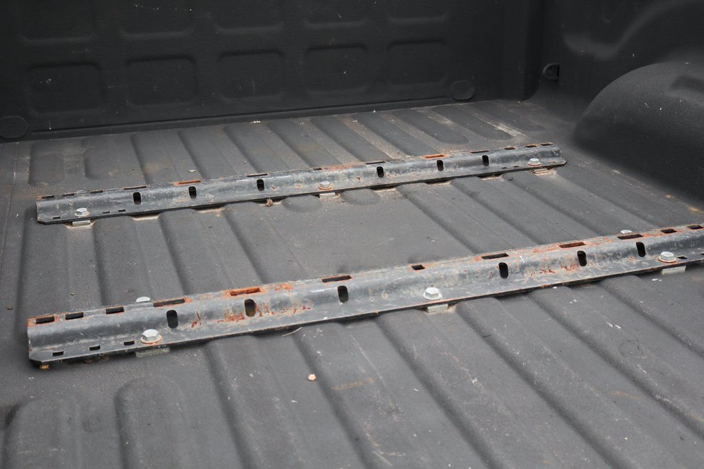 Used 2013 RAM 2500 Tradesman w/ Chrome Appearance Group AWD/4WD image 9