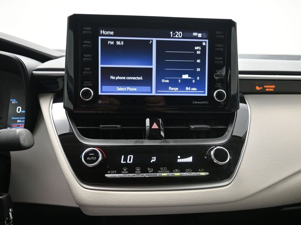 Used 2022 Toyota Corolla LE image 8