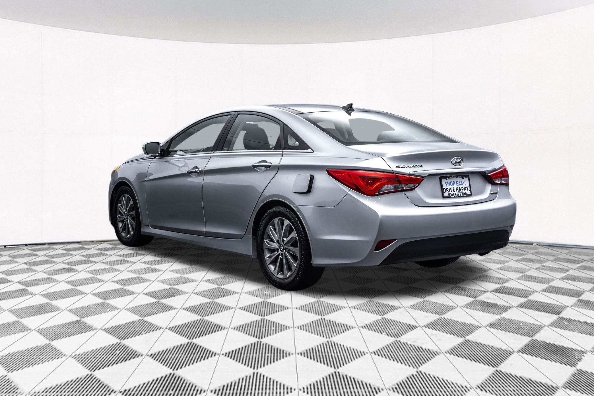 Used 2014 Hyundai Sonata Limited w/ Technology Package 05 image 9