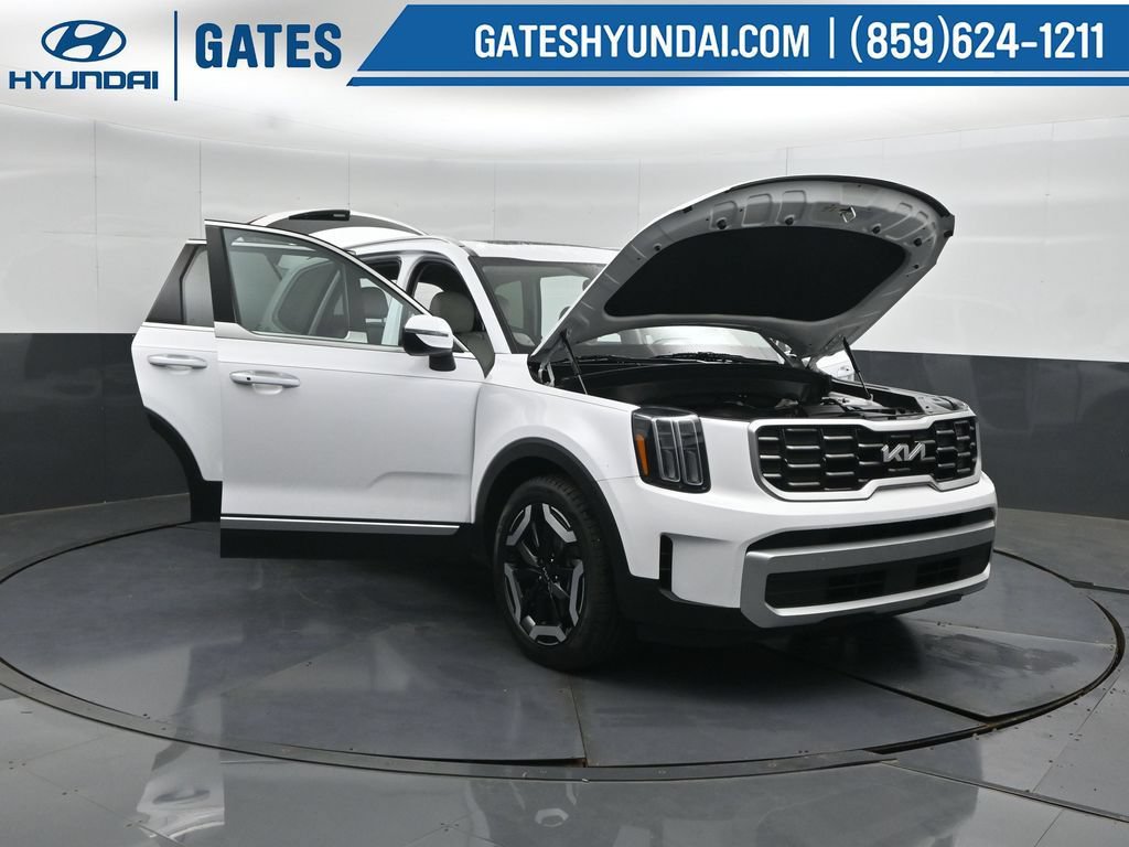 Used 2024 Kia Telluride S w/ S Sunroof Package FWD image 61