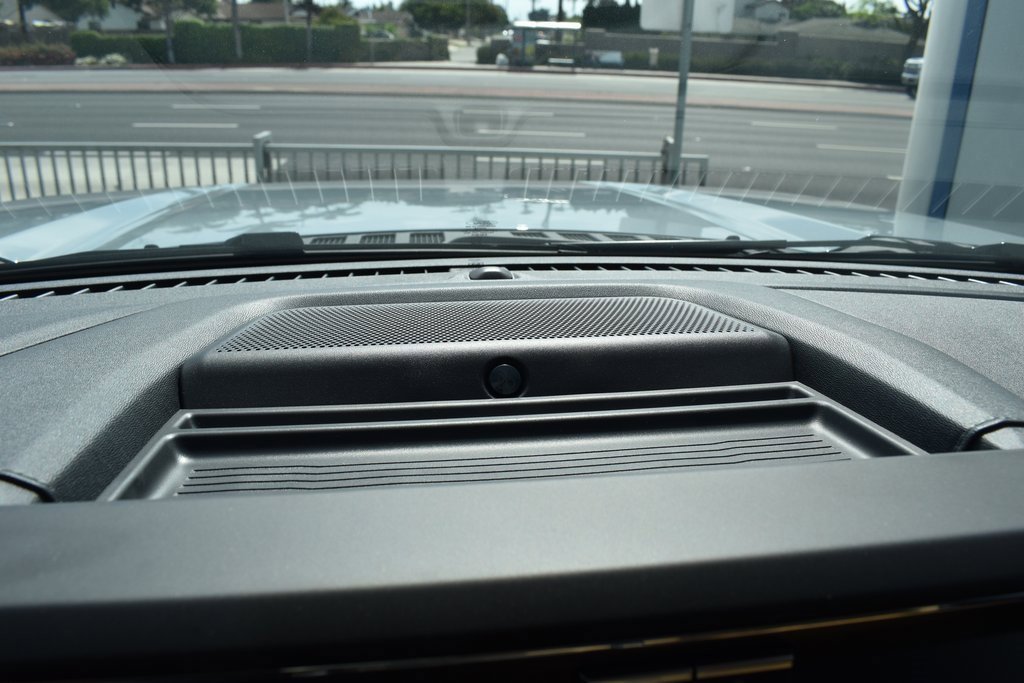 Used 2025 Ford F450 Lariat w/ FX4 Off-Road Package image 28