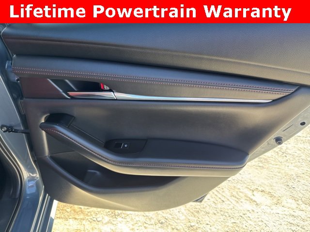 Used 2024 MAZDA MAZDA3 s image 18