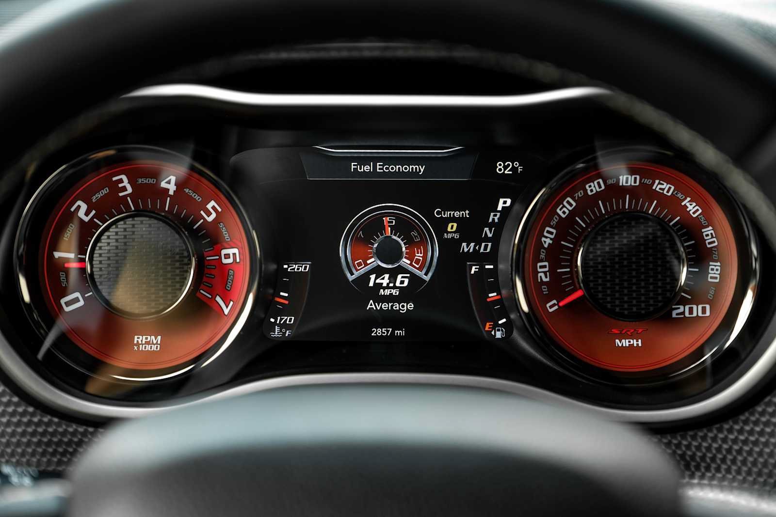 Used 2015 Dodge Challenger SRT Hellcat RWD image 18