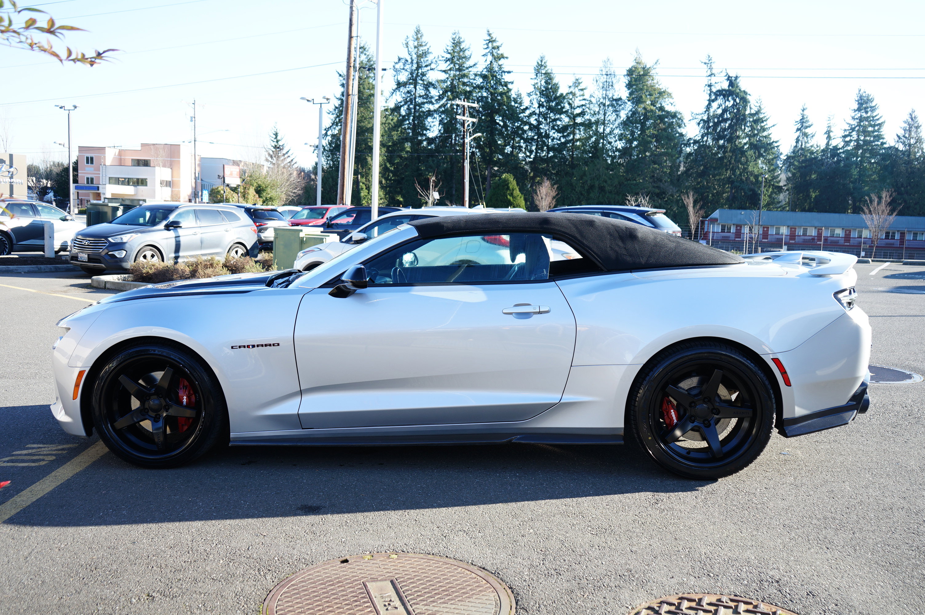 Used 2018 Chevrolet Camaro SS image 9