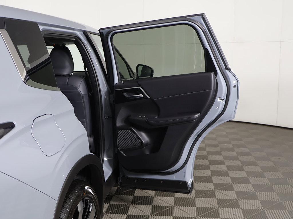 New 2026 Mitsubishi Outlander SE AWD/4WD image 23