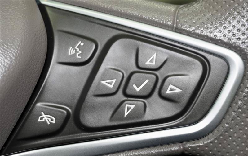 Used 2023 Chevrolet Malibu LT FWD image 25