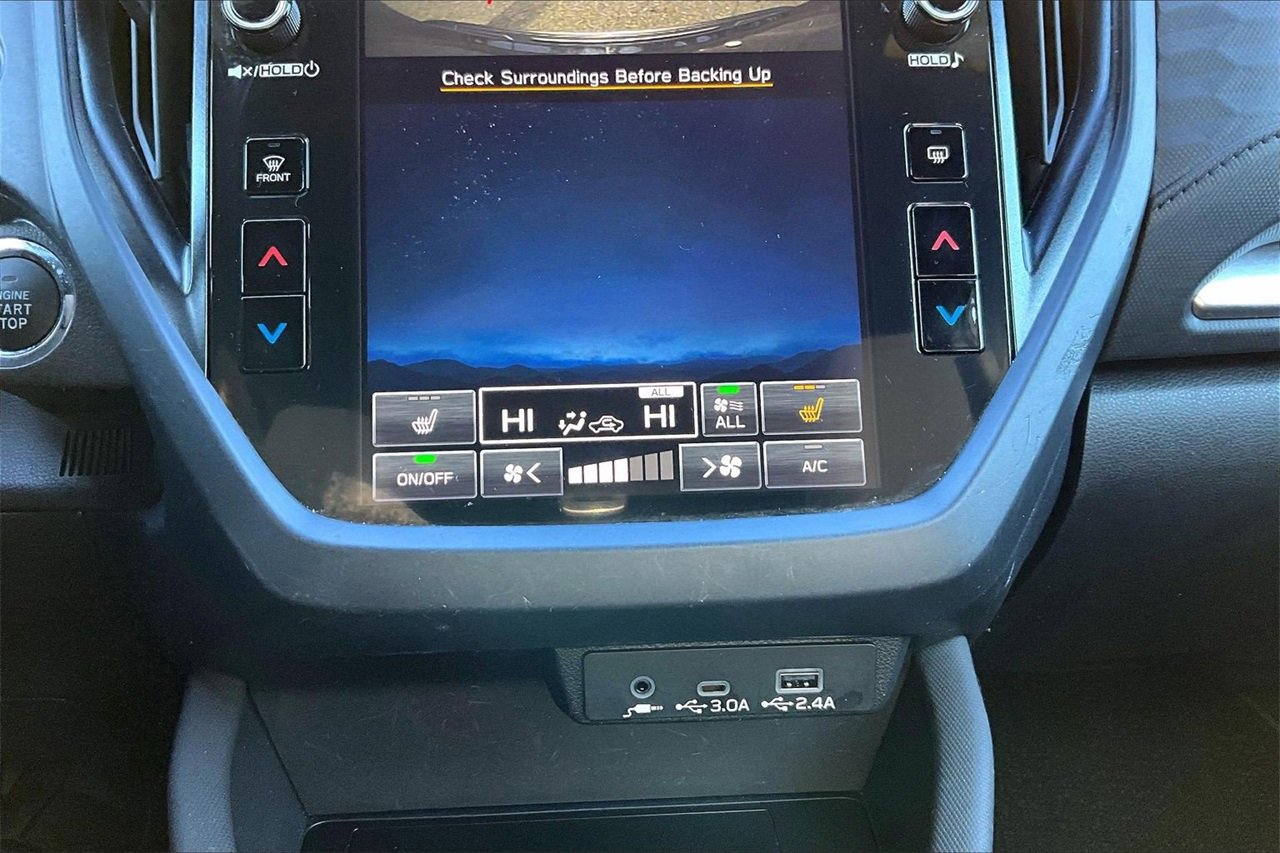 Used 2025 Subaru Forester Premium image 17