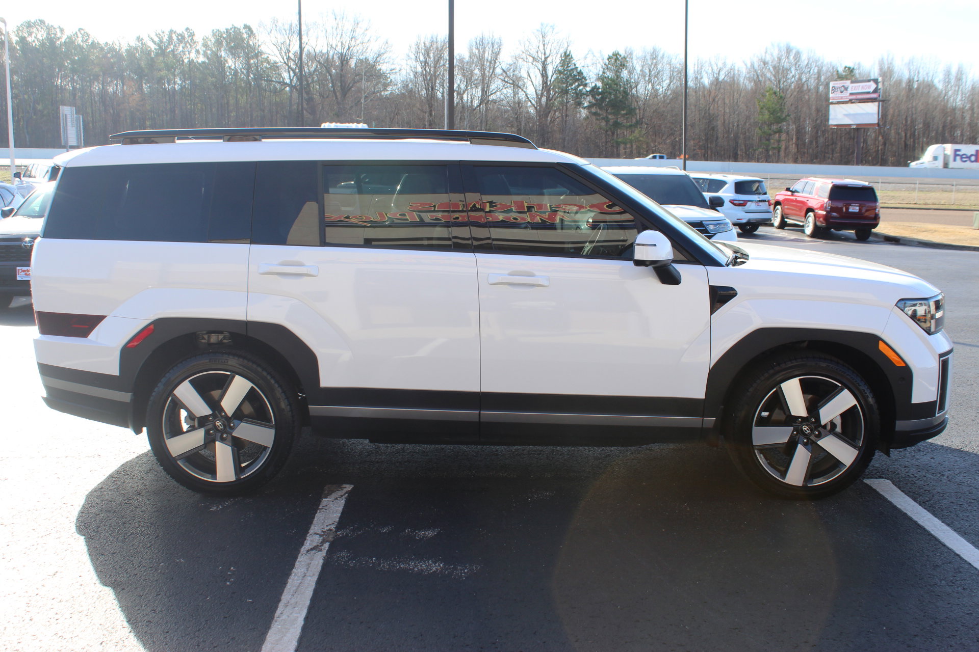 Used 2025 Hyundai Santa Fe Limited image 5