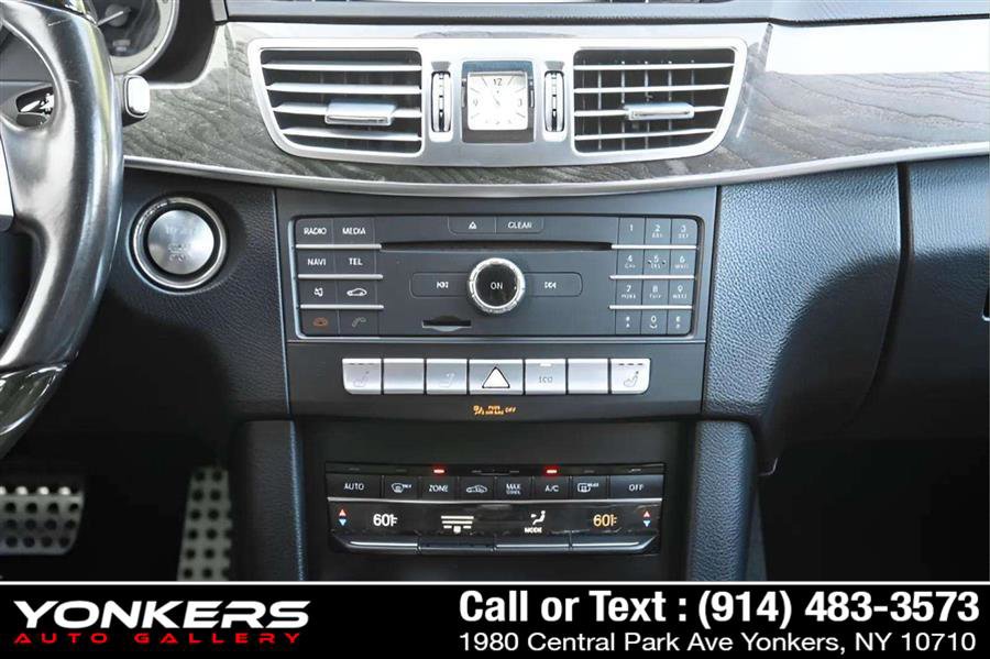 Used 2016 Mercedes-Benz E 350 4MATIC Wagon image 23