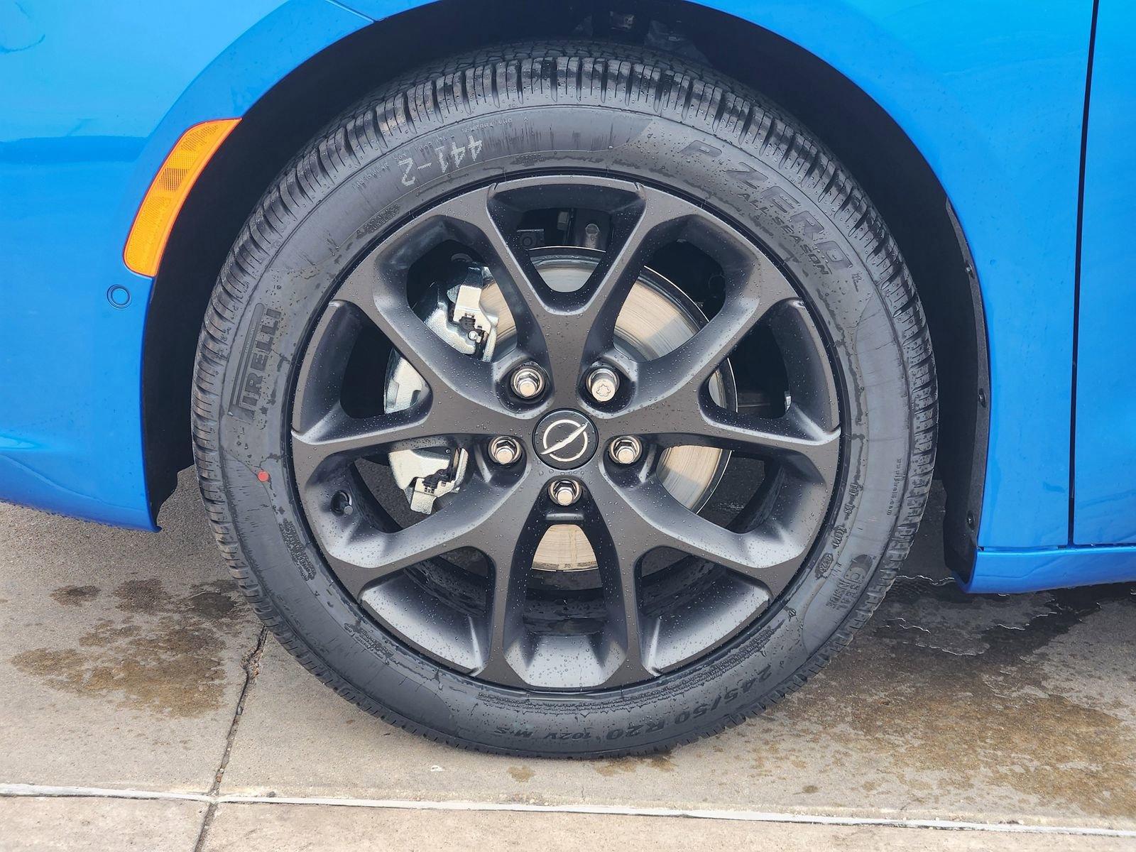 New 2026 Chrysler Pacifica Select w/ S Appearance Package FWD image 11