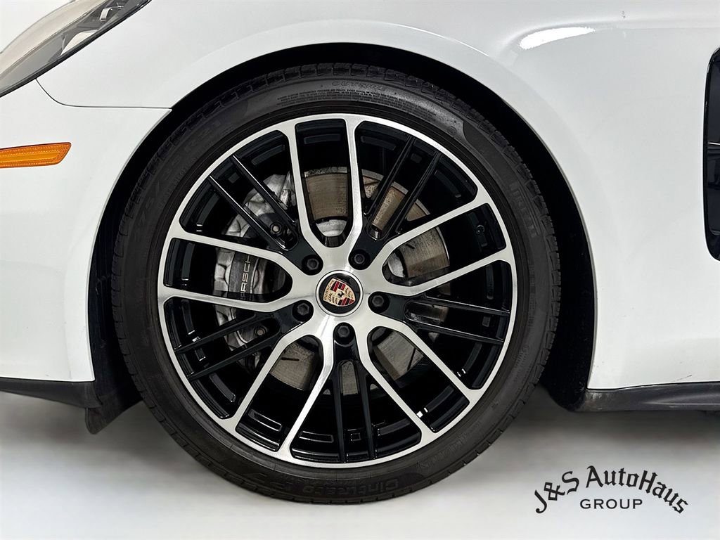 Used 2021 Porsche Panamera 4 AWD/4WD image 39