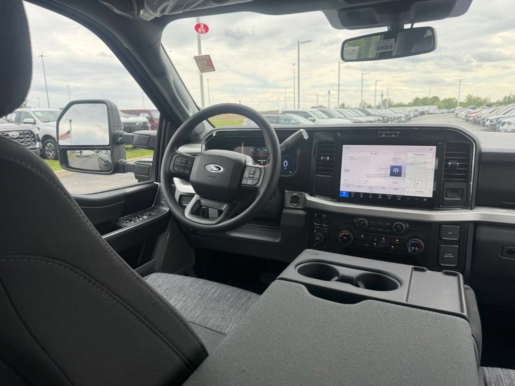 New 2026 Ford F250 XLT w/ XLT Premium Package AWD/4WD image 48