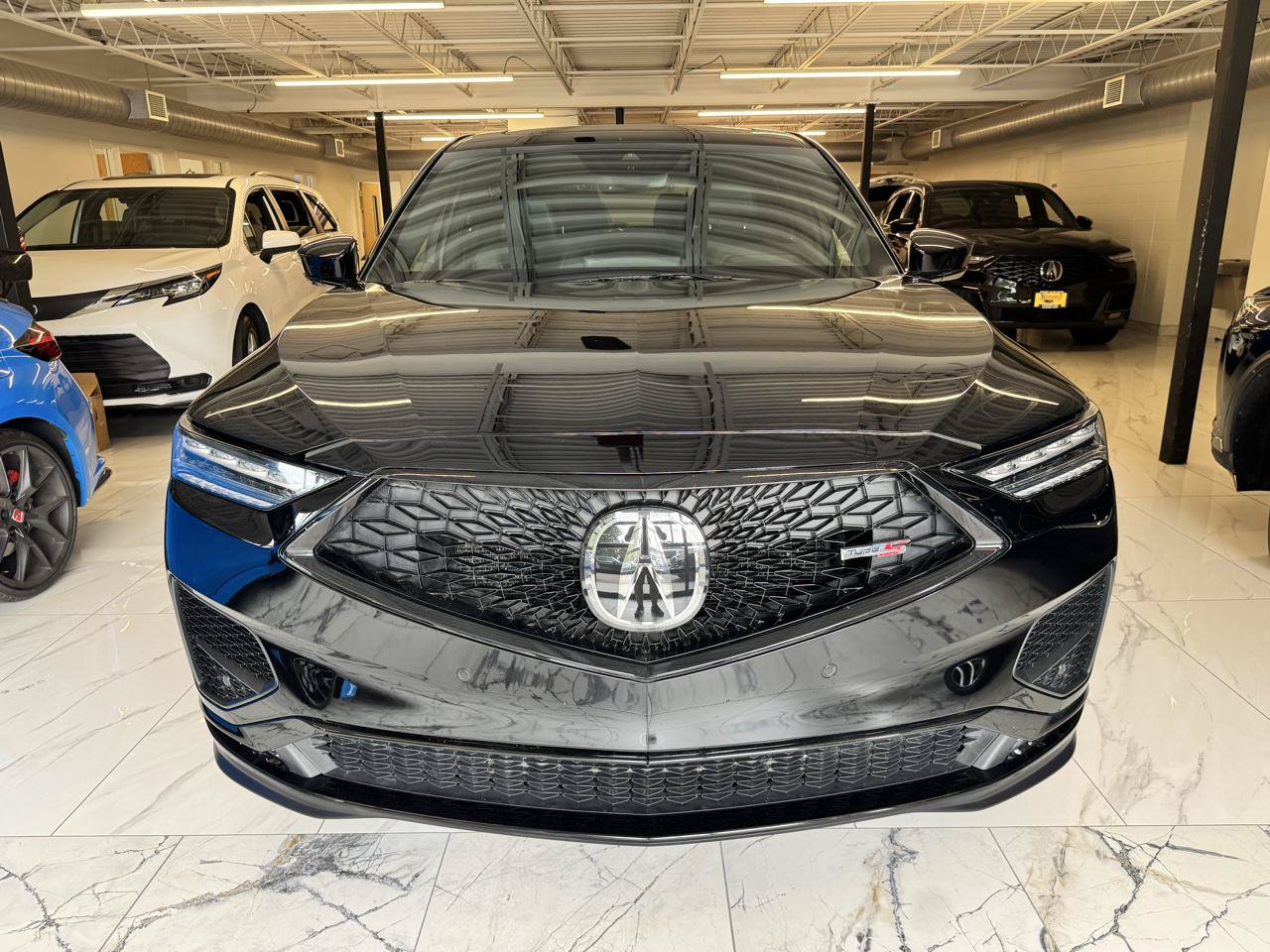 Used 2022 Acura MDX Type S AWD/4WD image 2