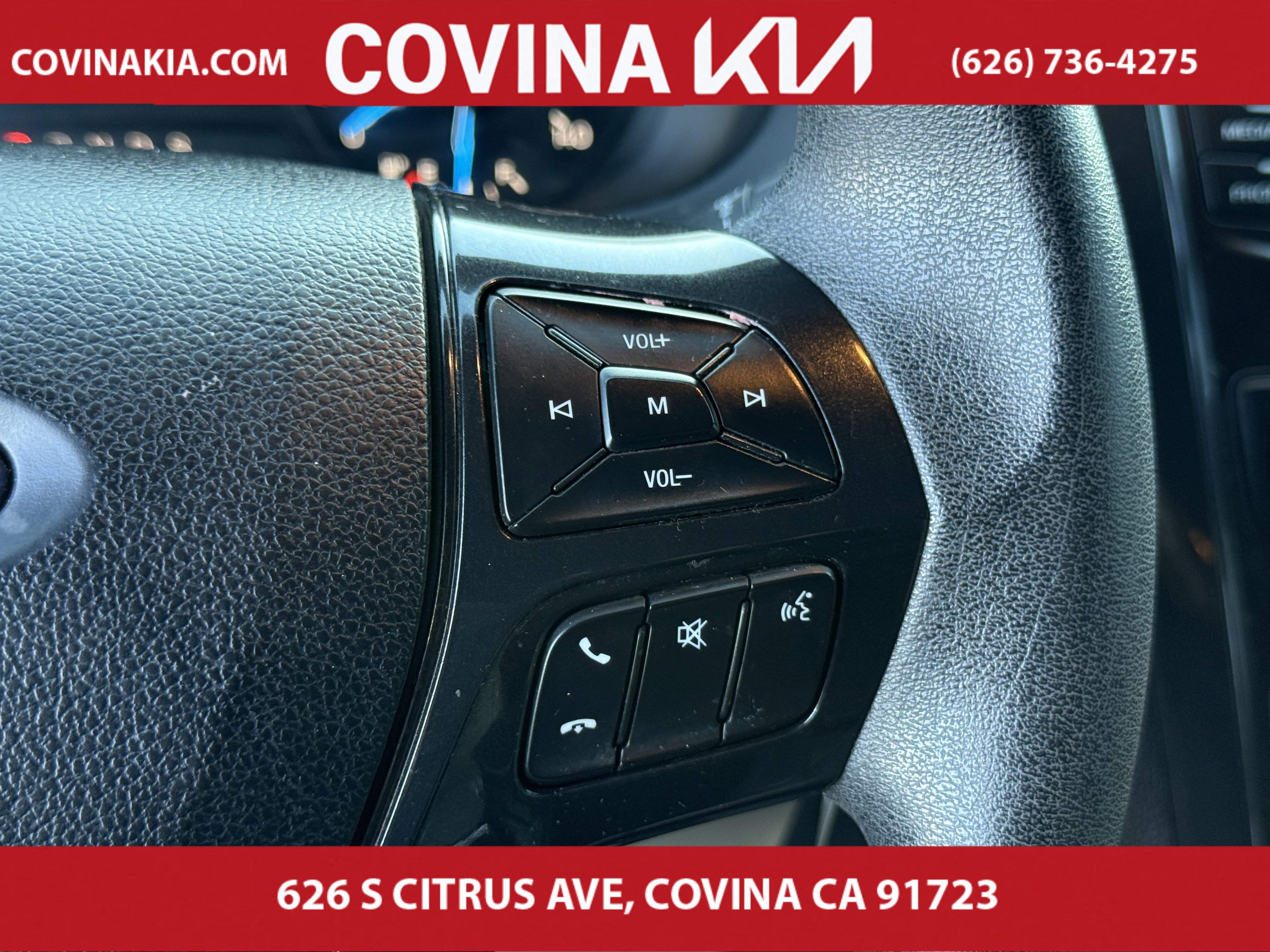 Used 2019 Ford Explorer Base image 19