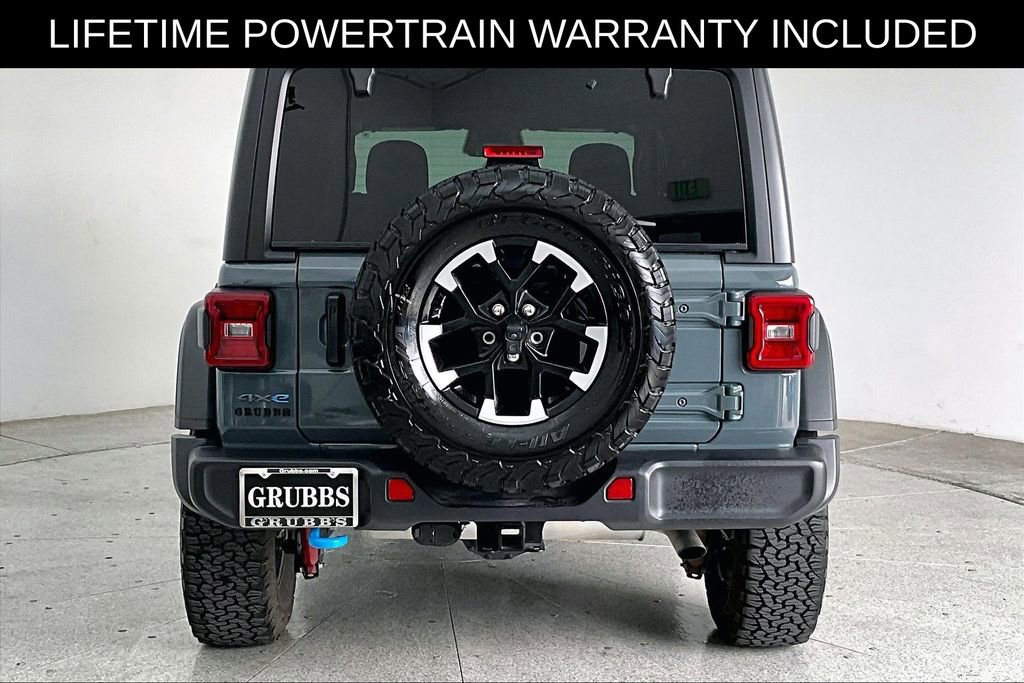 Used 2025 Jeep Wrangler Unlimited Rubicon 4xe image 6