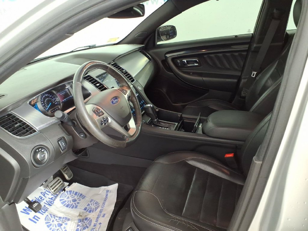 Used 2019 Ford Taurus SHO w/ Sho Performance Package AWD/4WD image 10