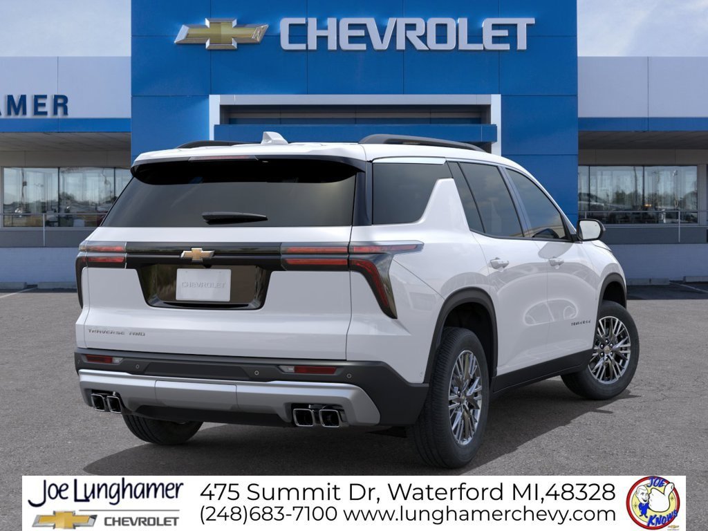 New 2027 Chevrolet Traverse LT AWD/4WD image 4