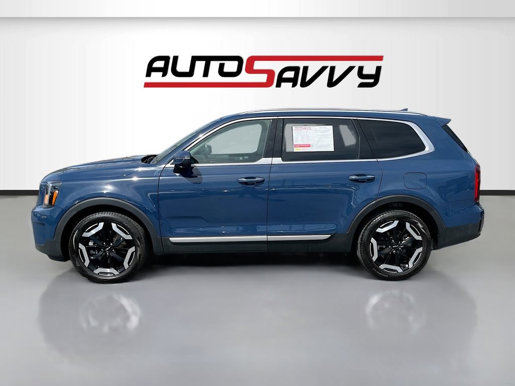 Used 2024 Kia Telluride S w/ S Sunroof Package image 4