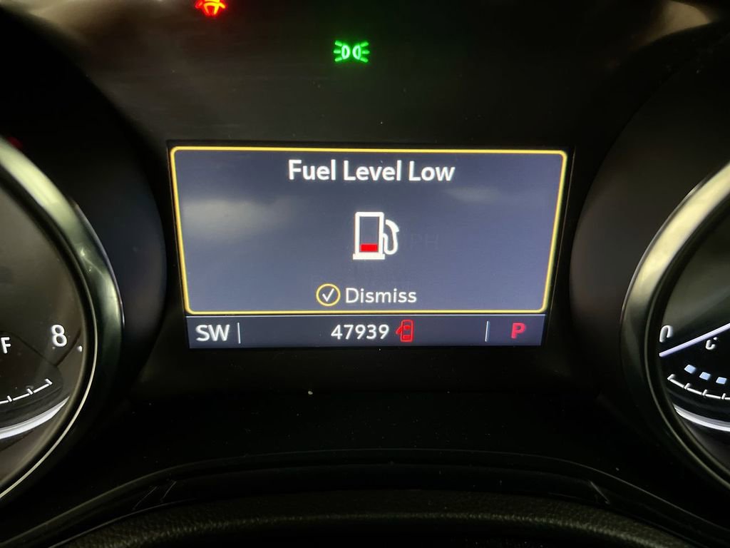 Used 2023 Buick Encore GX Select w/ Sport Touring Package FWD image 13