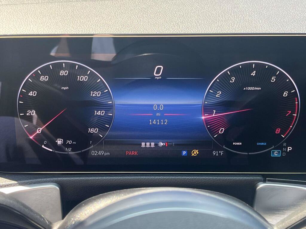 Certified 2024 Mercedes-Benz GLB 250 4MATIC image 3