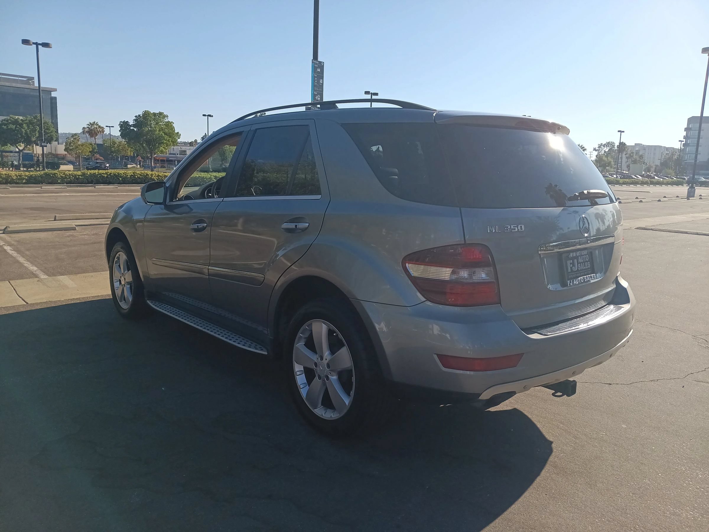 Used 2010 Mercedes-Benz ML 350 2WD image 6