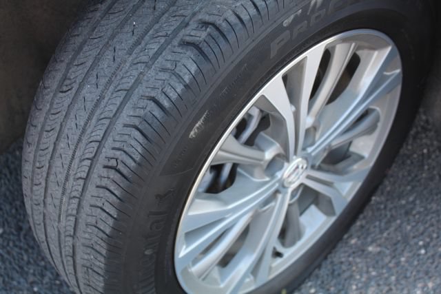 Used 2022 Buick Envision Preferred FWD image 12