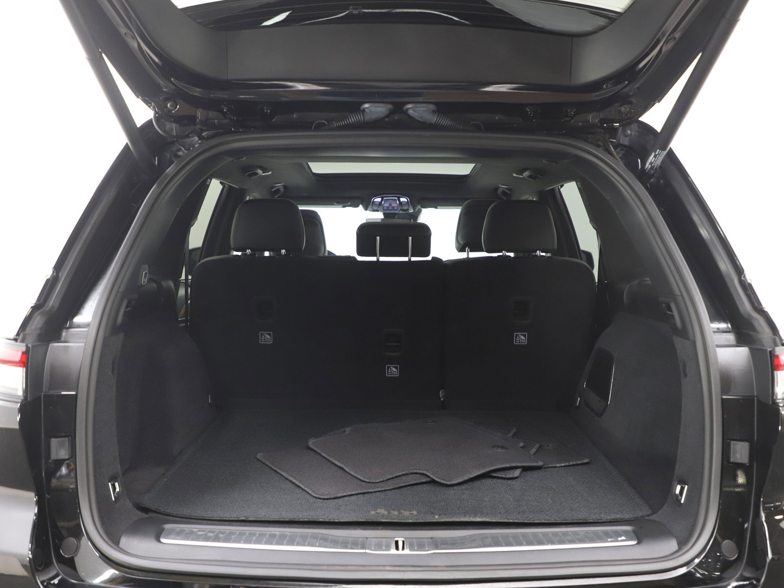 Used 2024 Jeep Grand Cherokee Summit AWD/4WD image 17