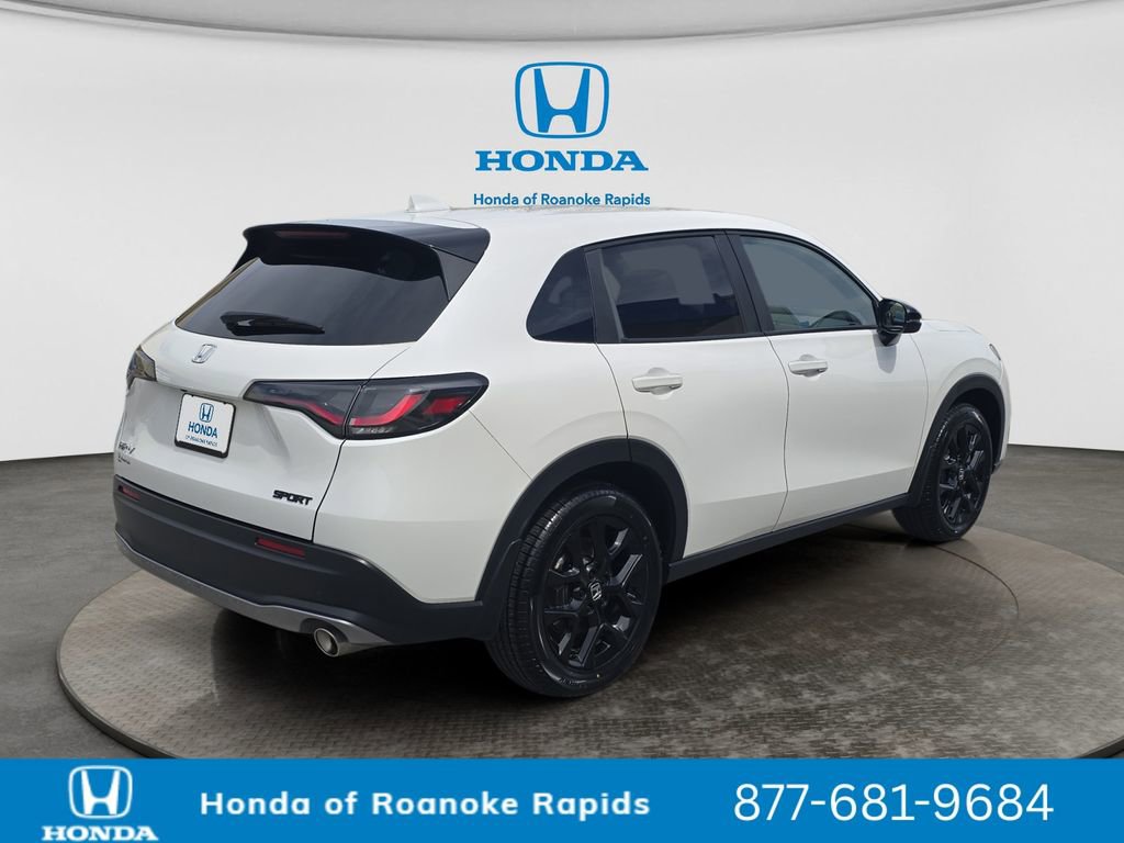 Used 2025 Honda HR-V Sport image 5
