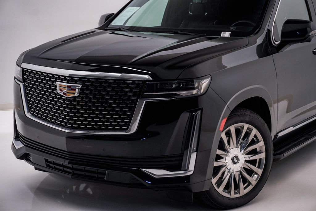 Used 2024 Cadillac Escalade Premium Luxury w/ Performance Package AWD/4WD image 4