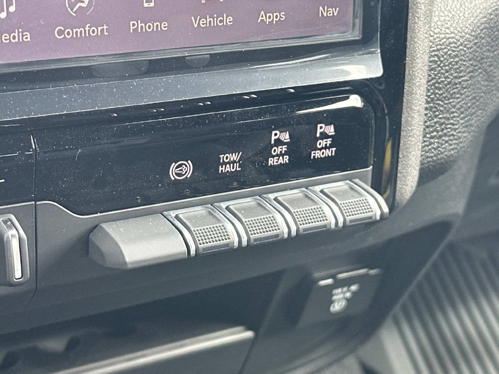 New 2026 RAM 3500 Tradesman AWD/4WD image 20