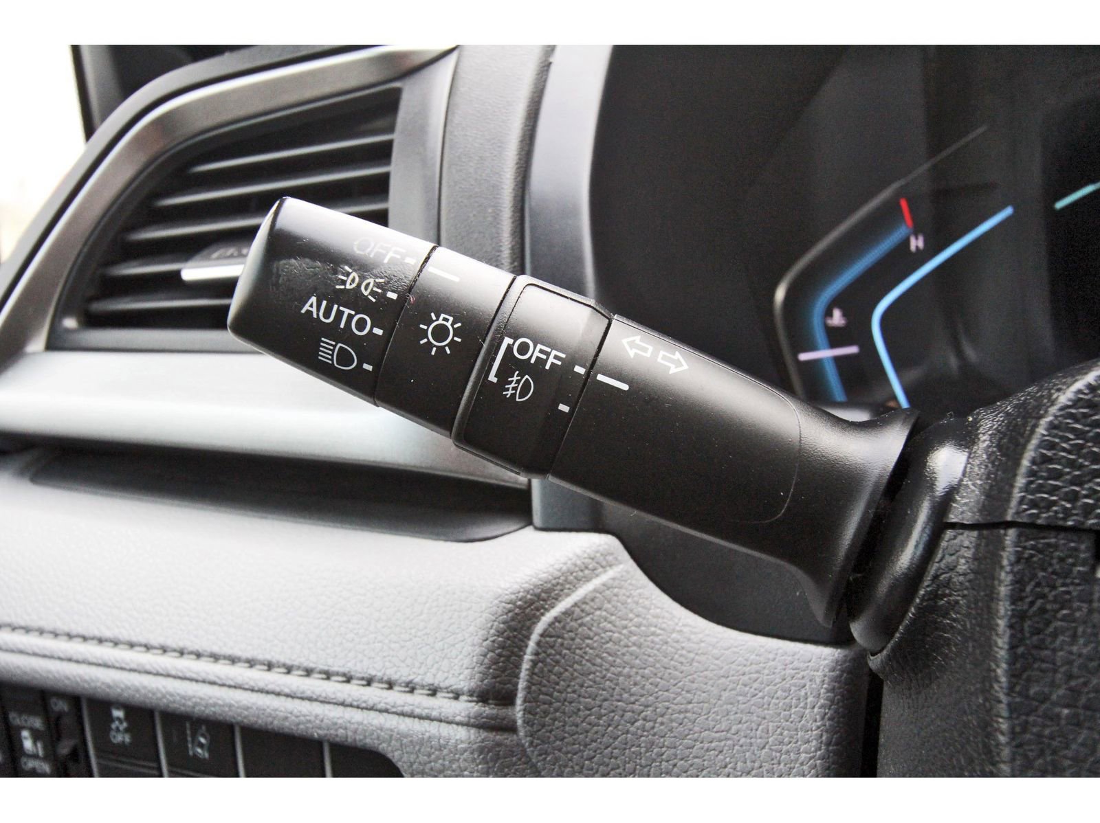 Used 2019 Honda Odyssey EX image 21