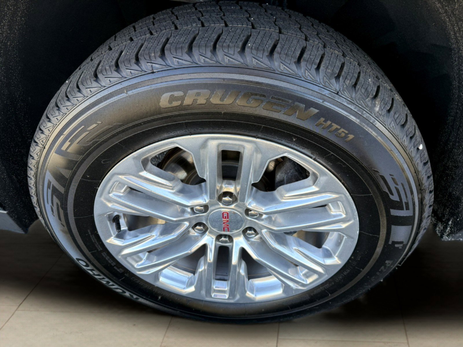 Used 2021 GMC Yukon SLT w/ SLT Premium Package image 15