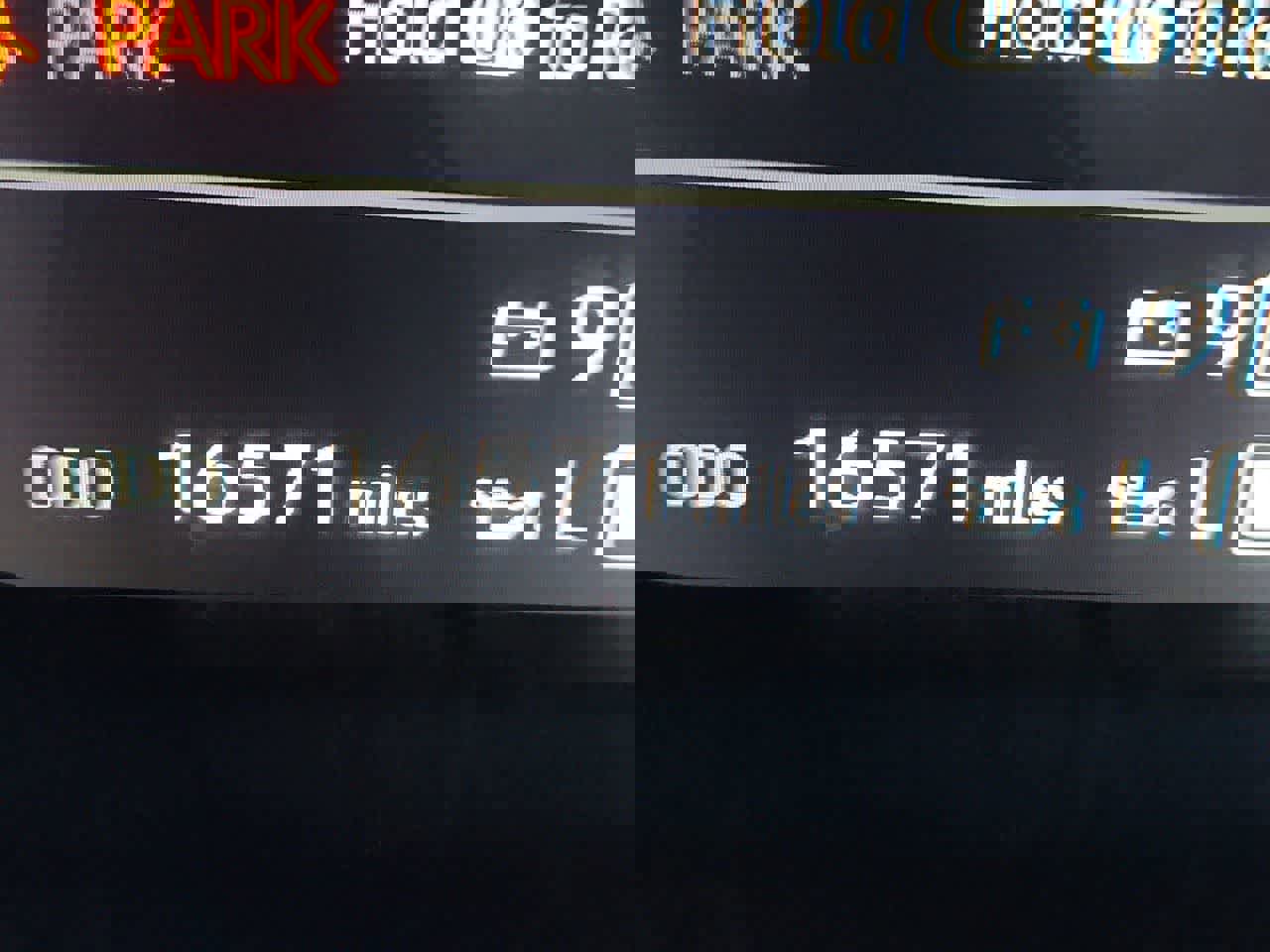 Used 2024 Toyota Tundra Platinum image 22