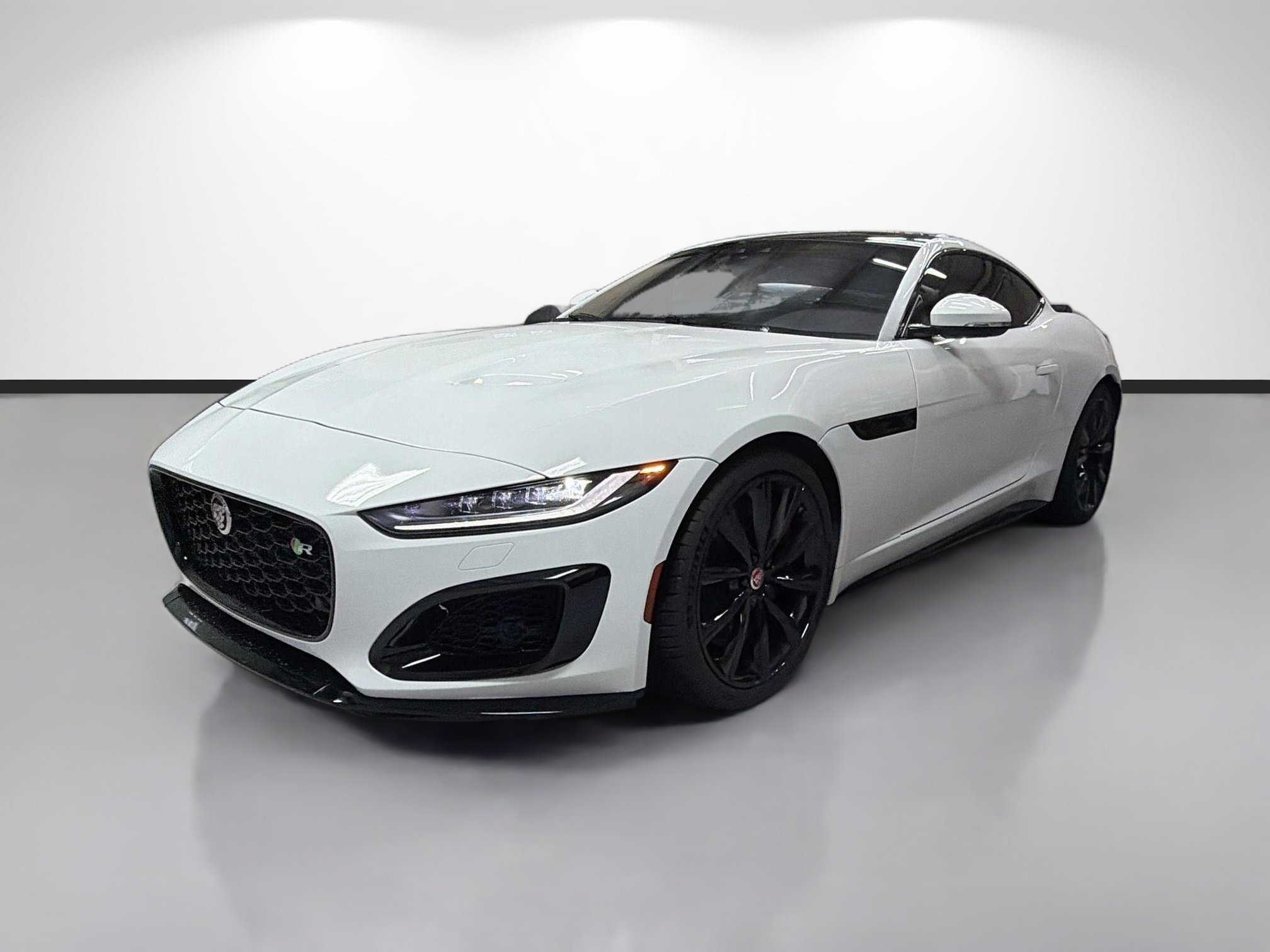 Used 2022 Jaguar F-TYPE R AWD/4WD image 7