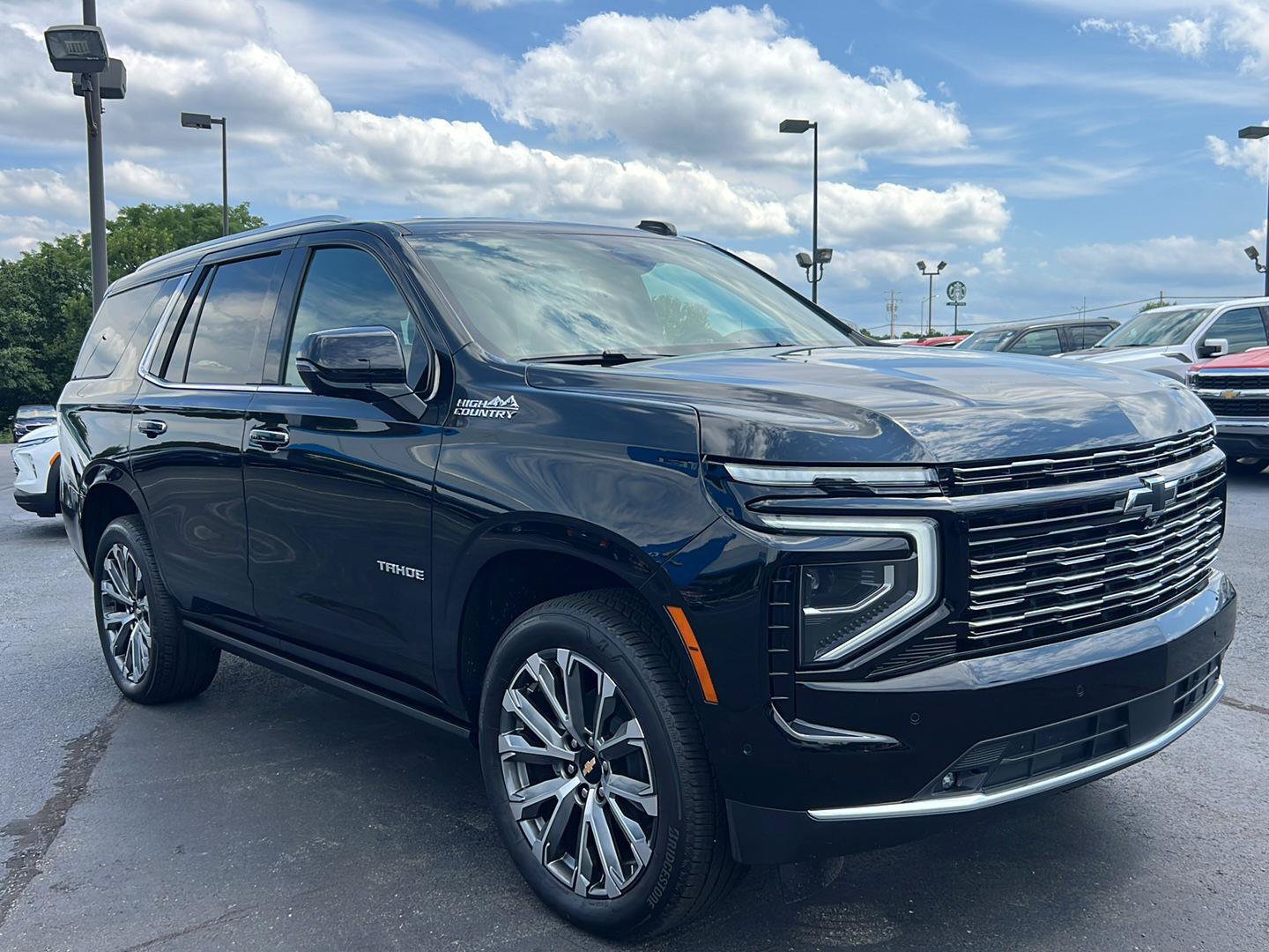 New 2026 Chevrolet Tahoe High Country AWD/4WD image 8