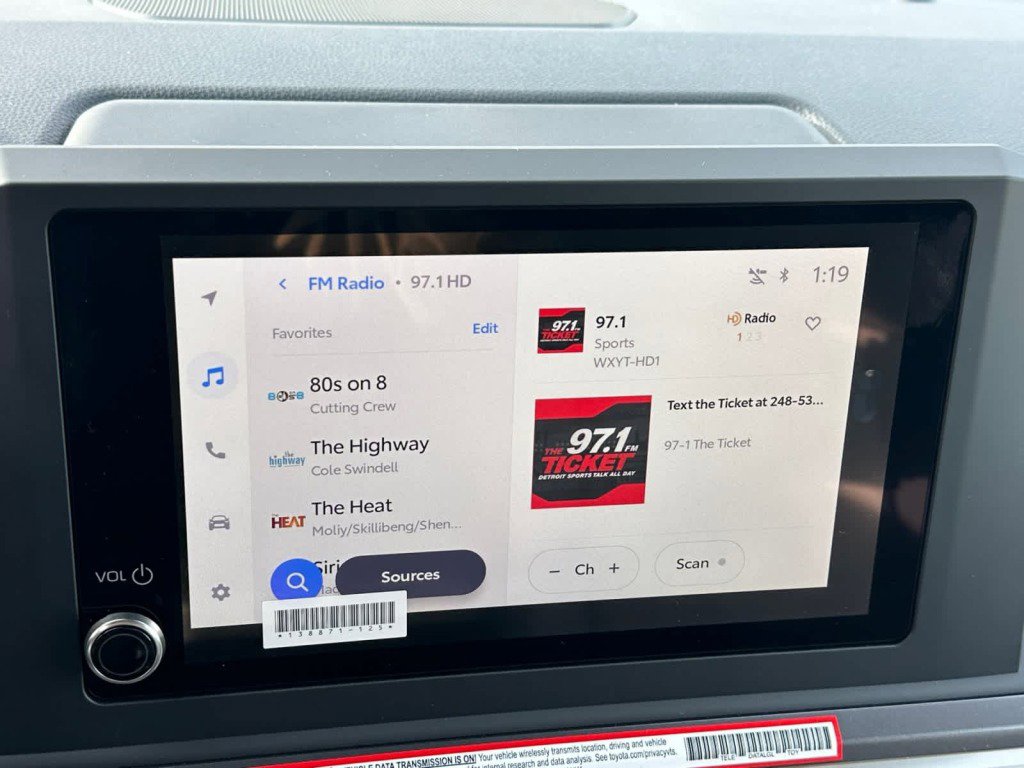 New 2025 Toyota Tacoma TRD Sport image 4