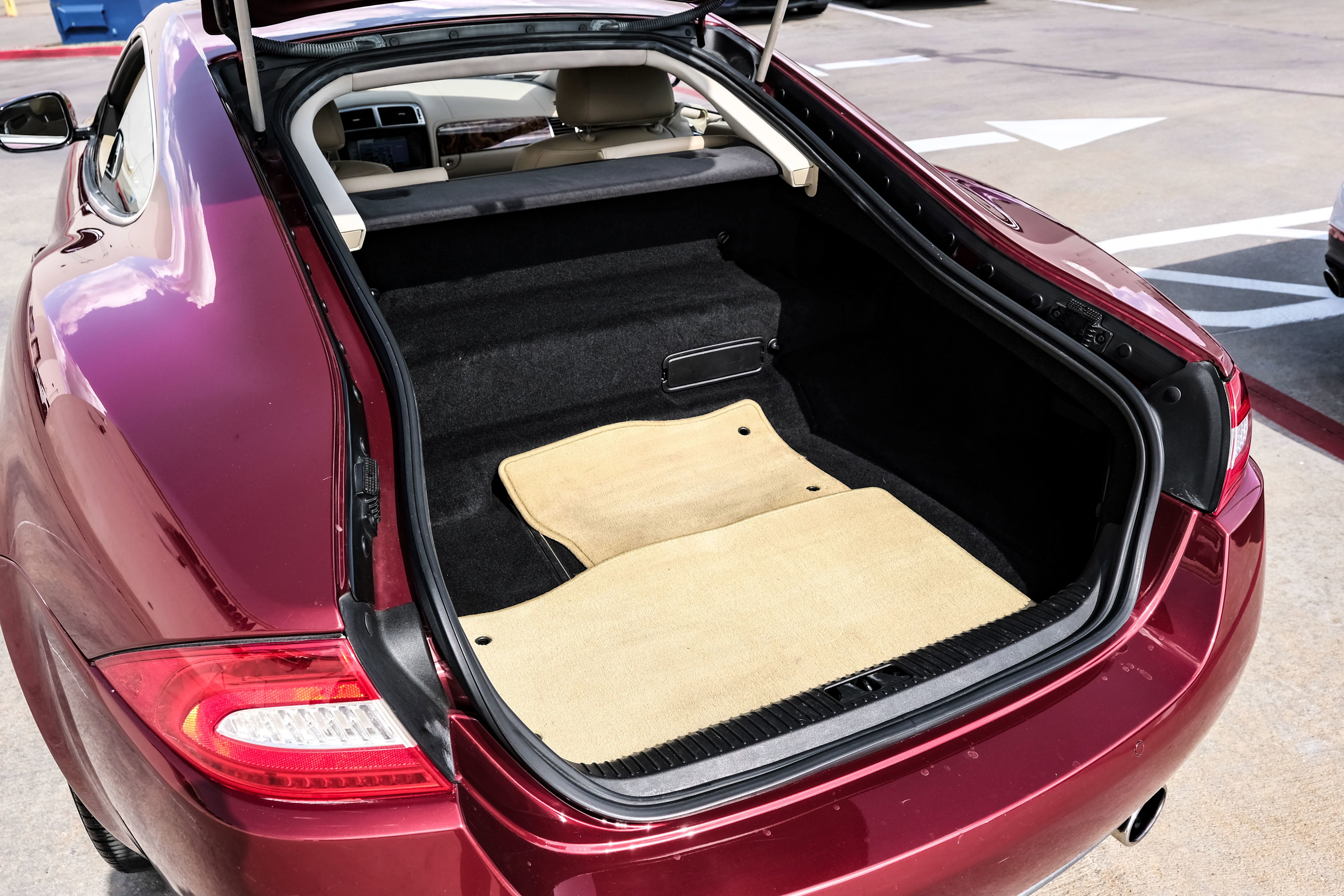 Used 2013 Jaguar XK Touring RWD image 35